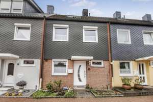 Bremen-Kattenesch: Reihenmittelhaus mit Garage in familienfreundlicher und ruhiger Wohnlage