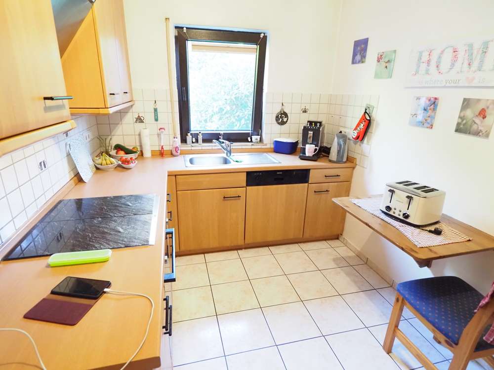 Immobilie in Dierdorf - Einfamilienhaus mit separatem Apartment und großem Nebengebäude - Bild 2