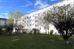 Sonnige 3 Zimmer mit Balkon in toller Lage am Frankfurter Ring