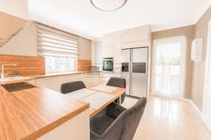 Moderne Familienidylle mit Garten – Die vollständige Adresse der Immobilie erhältst du vom Anbieter., 22119 Billstedt, Hamburg – Vorschaubild 4