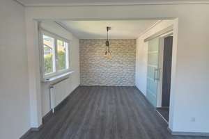 Modernisiertes EFH mit Einliegerwohnung und großem Grundstück – Die vollständige Adresse der Immobilie erhältst du vom Anbieter., 72459 Albstadt – Vorschaubild 3