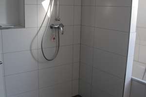 2-Zimmer-DG-Wohnung mit Terrasse in Friedrichshain. – Petersburger Straße 39, 10249 Friedrichshain, Berlin – Vorschaubild 5
