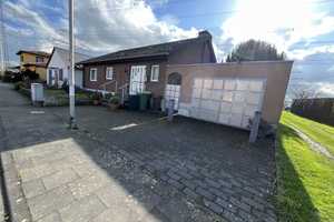 Zweifamilienhaus sucht neuen Eigentümer als Kapitalanleger und Eigennutzer! – Amselweg 36 + 36a, 54330 Rhein-Sieg-Kreis – Vorschaubild 1