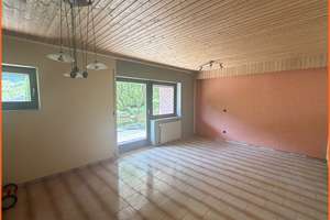 Haus in sonniger Grünblicklage und wohnlich gestalteter Garage mit Nutzungsvielfalt – Die vollständige Adresse der Immobilie erhältst du vom Anbieter., 55592 Raumbach – Vorschaubild 9