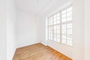 *** 4 Zimmer *  großer Wohn- Essbereich * TG * Parkett * EBK *Fußbodenheizung *** – Straße der Nationen 80b, 9111 Zentrum, Chemnitz – Vorschaubild 2