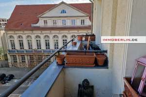 IMMOBERLIN.DE - Charaktervolle Altbauwohnung mit Balkons in begehrter Gleimkiez-Lage