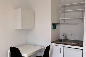 *nur für Studenten/ Doktoranden* Möbiliertes 1-Zimmer Apartment mit Südbalkon – Tumblingerstraße 54, 80337 Am Schlachthof, München – Vorschaubild 4
