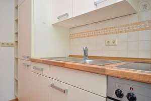 Helle, möblierte 2-Zimmerwohnung in Würzburg/Mainviertel mit Balkon – 97082 Steinbachtal, Würzburg – Vorschaubild 9