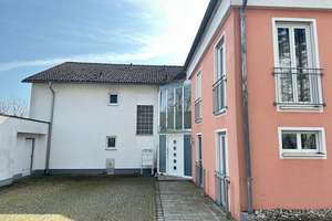 Plattling: Gr. Wohnhaus m. Anbau - vermietet - m. ca. 1.000 m2 Grund in zentraler u. ruhiger Lage – Die vollständige Adresse der Immobilie erhältst du vom Anbieter., 94447 Plattling – Vorschaubild 23