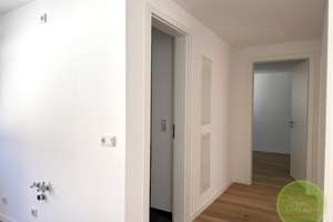 ** NEUbau & "neuer" AltbauCharme mit über 42 QM  Wohnzimmer  ** 4 Zimmer ** Nähe Wiesengrund ** – Gutenbergstrasse 23, 90766 Scherbsgraben, Billinganlage, Fürth – Vorschaubild 18