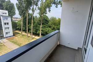Schicke 3-Zimmerwohnung sucht neuen Mieter! – Kissinger Str. 30, 40229 Düsseldorf – Vorschaubild 2