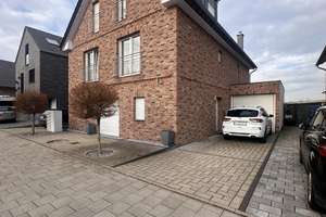 4 Zimmer | ca. 113 m² | Balkon mit Weitblick | ca. 10 Jahre jung