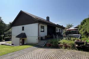 Wohnvergnügen sieht so aus! Großes Haus mit 3 Wohnungen und Gartenanlage. – Die vollständige Adresse der Immobilie erhältst du vom Anbieter., 51702 Bergneustadt – Vorschaubild 23