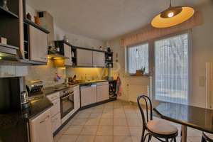Traumhaftes Architekten-Zweifamilienhaus: Flexibles Wohnen in idyllischer Ruhe – Die vollständige Adresse der Immobilie erhältst du vom Anbieter., 99098 Vieselbach, Erfurt – Vorschaubild 9