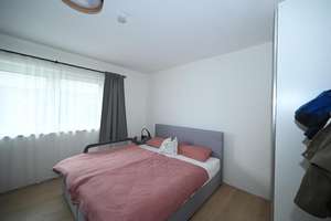 Kernsanierte Doppelhaushälfte mit 2 Stellplätzen,
Wohnen vor den Toren Freystadts! – Die vollständige Adresse der Immobilie erhältst du vom Anbieter., 92342 Freystadt – Vorschaubild 11