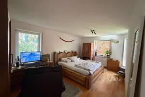 Geschmackvolle 2,5-Zimmer-Wohnung mit geh. Innenausstattung mit Balkon und EBK in Stuttgart – Die vollständige Adresse der Immobilie erhältst du vom Anbieter., 70597 Degerloch (Ortsteil), Stuttgart – Vorschaubild 13