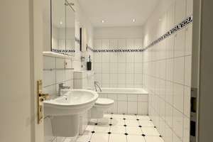 Gemütliche 3-Zimmerwohnung in toller Wohnlage – Die vollständige Adresse der Immobilie erhältst du vom Anbieter., 53173 Godesberg-Villenviertel, Bonn – Vorschaubild 4