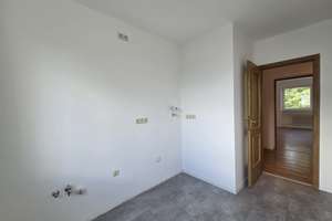 Ruhig mit Parkblick in Feldmoching! 3 Zimmer, renoviert, bezugsfrei, Balkon, ohne Provision – Gustav-Schiefer-Straße 26, 80995 Lerchenau-West, München – Vorschaubild 16