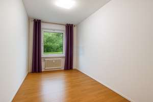 Gemütliche 2-Zimmer Hochparterre-Wohnung nahe dem beliebten Gemeindepark Lankwitz – Die vollständige Adresse der Immobilie erhältst du vom Anbieter., 12249 Lankwitz, Berlin – Vorschaubild 6