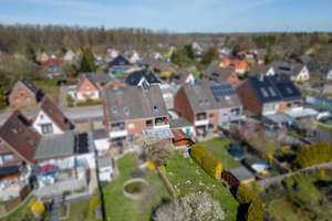 Bremerhaven - Leherheide | Doppelhaushälfte mit viel Platz und schönem Grundstück! – Die vollständige Adresse der Immobilie erhältst du vom Anbieter., 27578 Fehrmoor, Bremerhaven – Vorschaubild 27