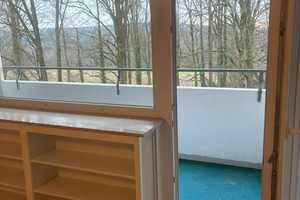 Vollständig renovierte 4-Zimmer-Wohnung mit Balkon und EBK in Karlsruhe – Elsa-Brändström-Straße 15a, 76228 Karlsruhe – Vorschaubild 2