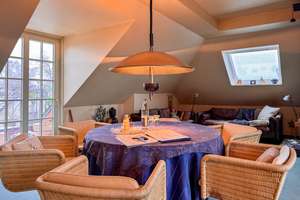 Kapitalanlage mit historischem Charme: 2 Zimmer Maisonett mit Tiefgarage und Balkon in Vegesack