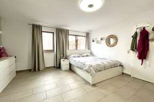 Großzügige 2-Zimmer-OG-Wohnung mit Balkon in zentraler Wohnlage in RT-Ohmenhausen – Brühlstraße 4, 72770 Ohmenhausen, Reutlingen – Vorschaubild 5