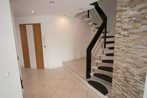 Moderne 3 Zi.-Mais.Whg. mit Balkon und Garage in Fürth Ronhof / Wohnung kaufen – Die vollständige Adresse der Immobilie erhältst du vom Anbieter., 90765 Ronhof, Kronach, Fürth – Vorschaubild 8