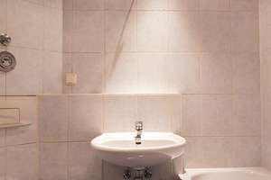 HOMESK - Altbauklassiker mit Potenzial – Sanierungsbedürftige 1-Zimmer-Wohnung in Prenzlauer Berg – Erich-Weinert-Straße 8, 10439 Prenzlauer Berg, Berlin – Vorschaubild 27