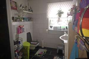 2 Häuser zu verkaufen – Die vollständige Adresse der Immobilie erhältst du vom Anbieter., 99310 Arnstadt – Vorschaubild 18