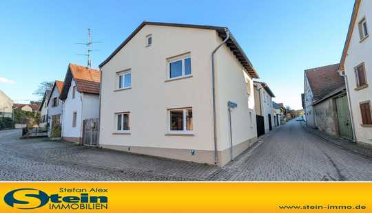 Bild von Gepflegtes Zweifamilienhaus mit 2 Garagen, Hof und schönem Freisitz!