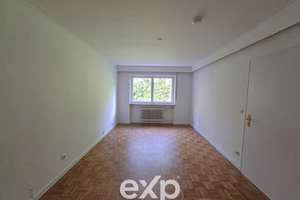 Drei-Zimmer-Wohnung mit Weitblick in begehrter Lage in Wiesbaden Nordost – Die vollständige Adresse der Immobilie erhältst du vom Anbieter., 65193 Nordost, Wiesbaden – Vorschaubild 3