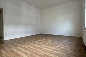 2-Zimmer- Altbauwohnung mit hohen Decken in Krefeld – Kornstraße 59, 47798 Stadtmitte, Krefeld – Vorschaubild 3