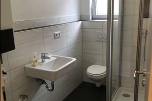 Stilvoll sanierte 2-Zimmer-Wohnung im 2. Obergeschoss in bester Altstadtlage von Augsburg – Die vollständige Adresse der Immobilie erhältst du vom Anbieter., 86150 Lechviertel, östl. Ulrichsviertel, Augsburg – Vorschaubild 6