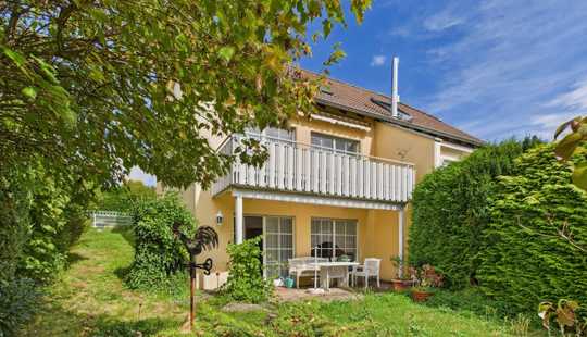 Bild von EINZIEHEN. DURCHATMEN. DURCHSTARTEN – DOPPELHAUSHÄLFTE MIT GARAGE IN TAUNUSSTEIN-NEUHOF