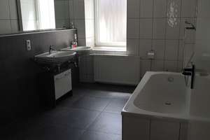 2-Zimmer-Wohnung in zentraler Lage von Wiesbaden mit Stellplatz – Die vollständige Adresse der Immobilie erhältst du vom Anbieter., 65183 Westend / Bleichstraße, Wiesbaden – Vorschaubild 4