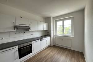 Renovierte 2 Zimmer Wohnung inkl. EBK | Balkon – Marksteig 11, 9126 Bernsdorf, Chemnitz – Vorschaubild 3