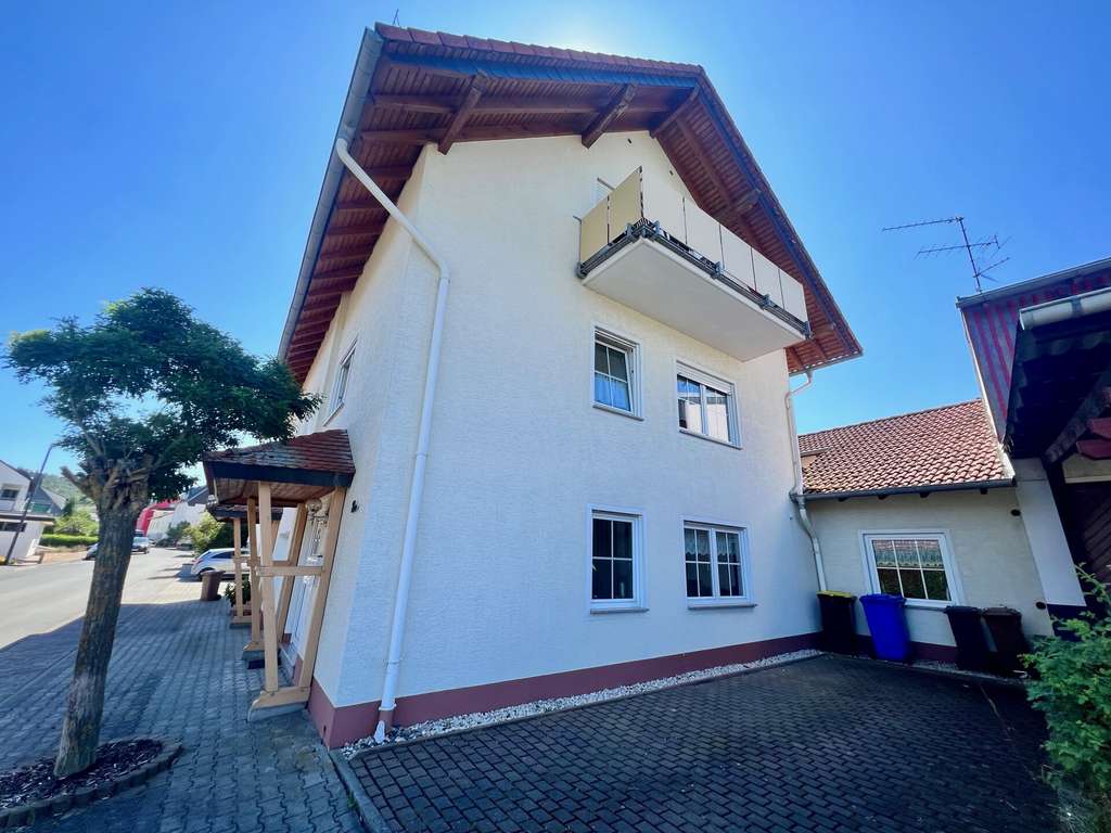 Immobilie in Hohenstein - Strinz-Margarethä: Ein Mehrfamilienhaus mit 4 Wohneinheiten! - Bild 1