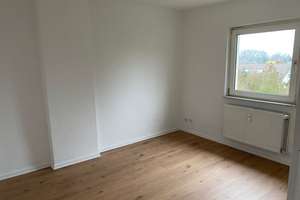 reserviert - Schöne 3-Zimmer-Wohnung mit Gartenabteil – Bismarckstr. 32, 38259 Salzgitter-Bad, Salzgitter – Vorschaubild 4