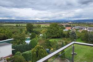 Ansprechende 3-Zimmer-DG-Wohnung mit Balkon und Einbauküche in Mülheim-Kärlich – Kettiger Str. 26, 56218 Mülheim-Kärlich – Vorschaubild 1