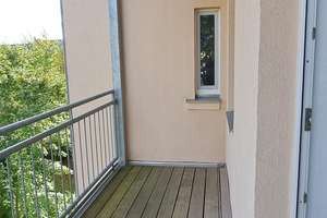 Freundliche Uni-/Zentrums-nahe 2-Raum-Wohnung in Bernsdorf mit Einbauküche und großen Balkon – Stadlerstraße 3, 9126 Bernsdorf, Chemnitz – Vorschaubild 7