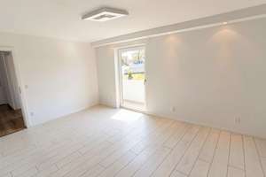 Helle 3,5 Zi. Stadtwohnung im EG (~98m²) | mit 2 Balkonen | Nahe U3 Forstenrieder Allee – Die vollständige Adresse der Immobilie erhältst du vom Anbieter., 81476 Forstenried, München – Vorschaubild 5