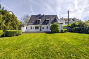 Auf der Weismark: Gepflegte Unternehmer-Villa mit Traumgrundstück in TOP-Lage!