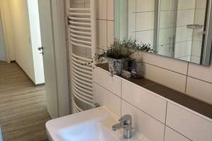 Wohnen mit Charakter: Großzügiges 2-Familienhaus in Achim-Baden – Die vollständige Adresse der Immobilie erhältst du vom Anbieter., 28832 Achim – Vorschaubild 38