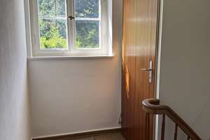 Süd: Wohnen mit Weitblick – Charmantes Zweifamilienhaus mit großem Garten in begehrter Halbhöhenlage – Die vollständige Adresse der Immobilie erhältst du vom Anbieter., 70199 Südheim, Stuttgart – Vorschaubild 38