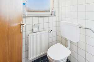 Licht, Luft & Lebensqualität – Ihr Rückzugsort mit Wintergarten, Balkon und Pool! – Tübingen (Kreis) – Vorschaubild 22