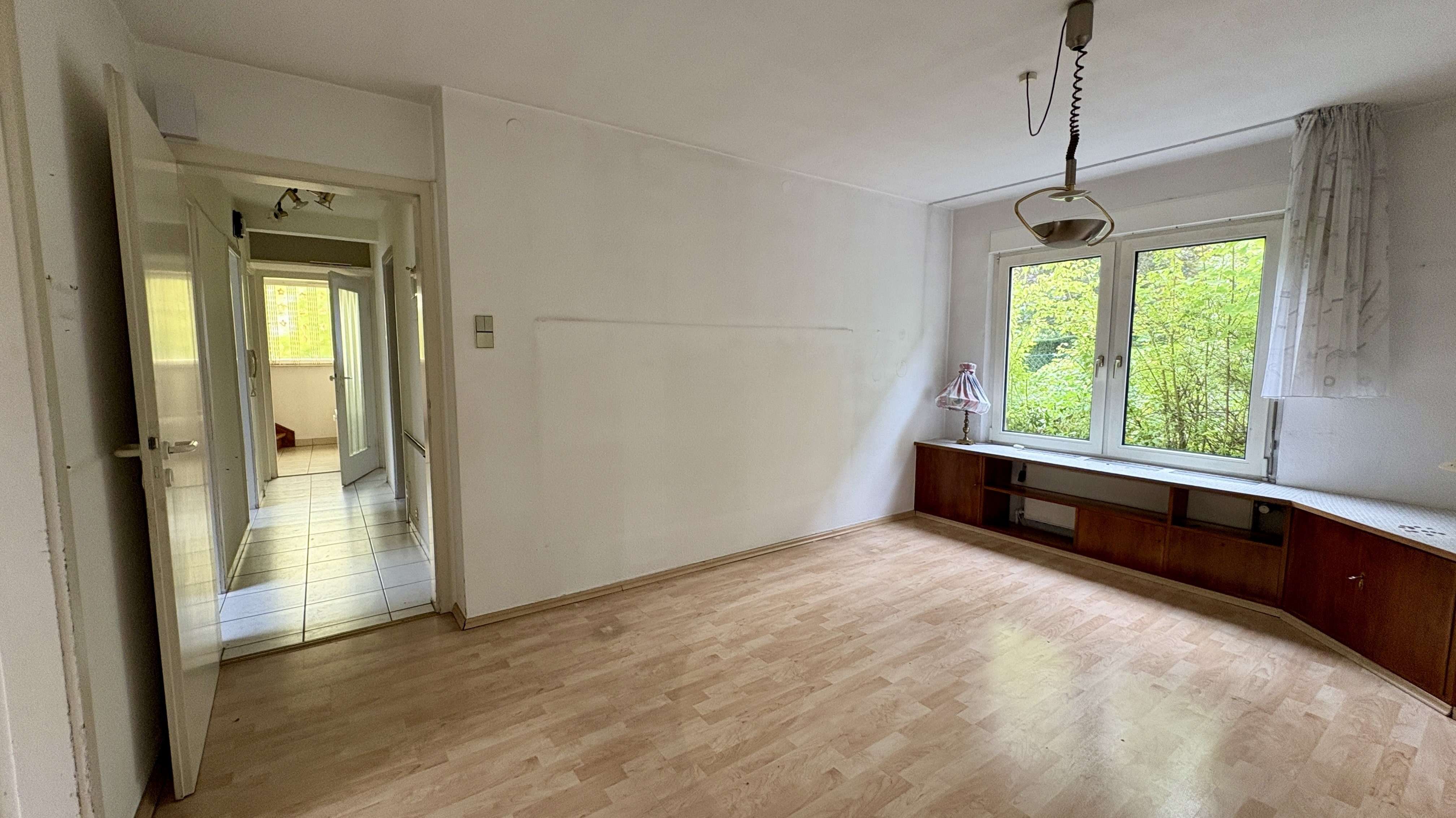 Charmantes Haus mit Ausbaupotenzial, Heilbronn – Bild 3