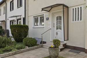 Kernsaniertes Reiheneckhaus mit Garten in Ingolstadt-Nord – Die vollständige Adresse der Immobilie erhältst du vom Anbieter., 85055 Nordost, Ingolstadt – Vorschaubild 31