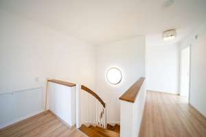 KfW 40+ Smart Home Einfamilienhaus mit Einliegerwohnung, Doppelgarage & Garten in Bedburg – Die vollständige Adresse der Immobilie erhältst du vom Anbieter., 50181 Bedburg – Vorschaubild 20