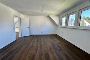 Großzügige Ober-/Dachgeschosswohnung im Erstbezug – 3 Zimmer, Studio, moderne Küche & Stellplatz – Hannover – Vorschaubild 5